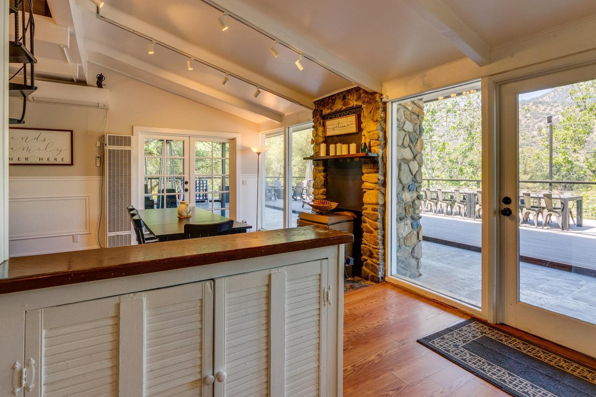 Updated Three Rivers Vacation Rental With Gas Grill Exteriér fotografie